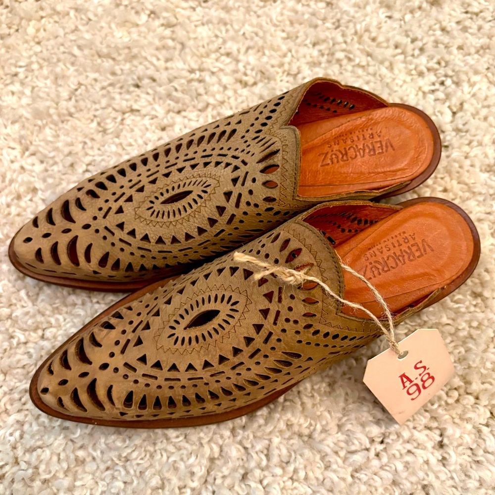 Veracruz A.S.98 Artisan Leather Mule - brand new!